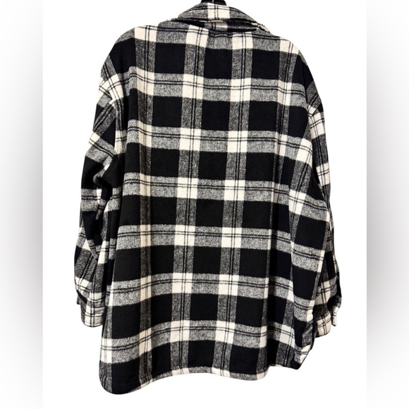 Women’s Plaid Shacket Black White Checkered Size XXL - Picture 7 of 8